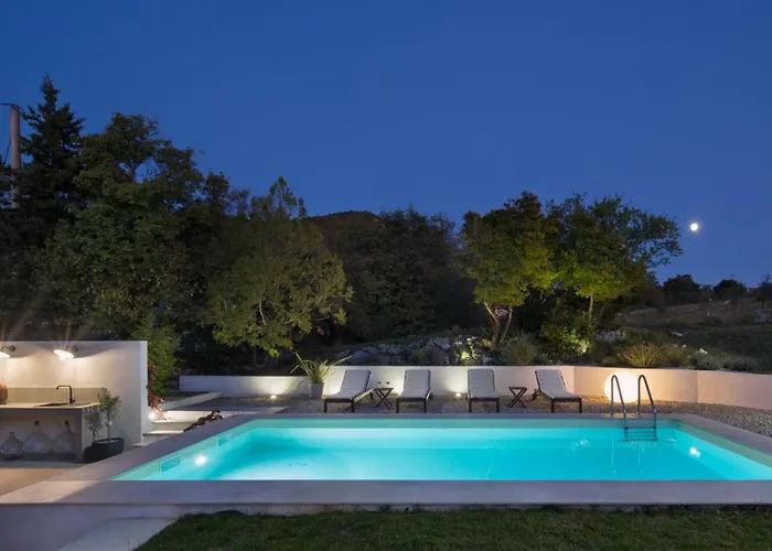 Ucka Nature Retreat By Guide Villa