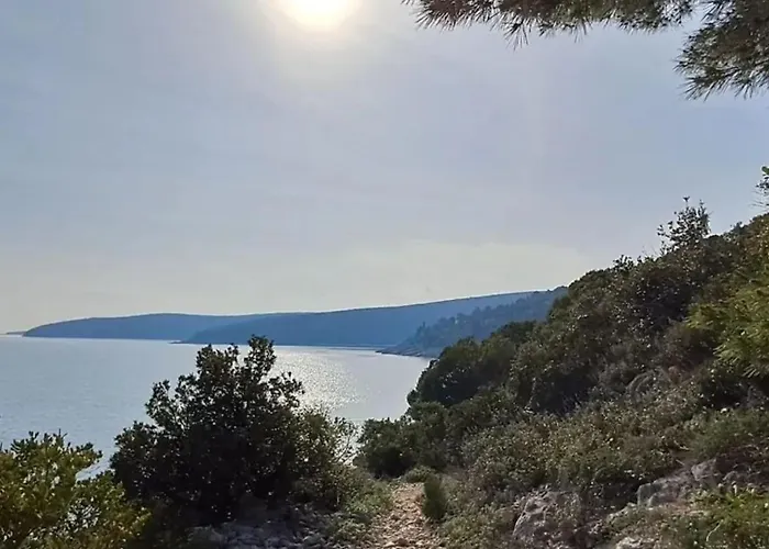 Ucka Nature Retreat By Guide Villa